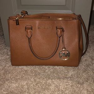 Michael kors brown purse